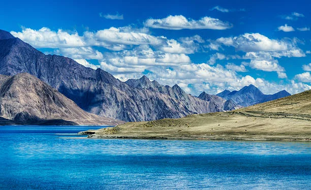 Leh Ladakh Tour Packages from Vadodara – 8 Days Scenic Himalayan Trip - Ladakh tour package