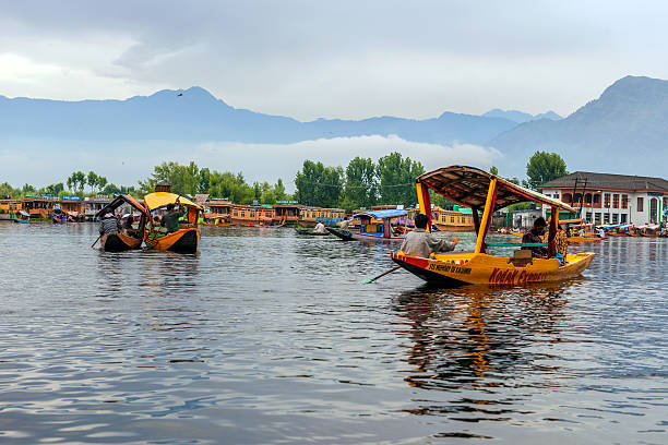 Kashmir with Ladakh Tour 15 Days