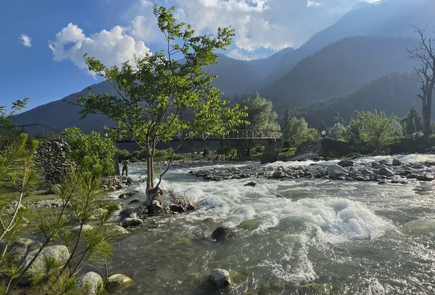 Kashmir Budget Tour - 3 Days