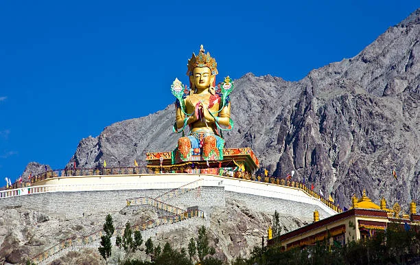 Leh Ladakh Tour Packages from Surat | 7 Nights 8 Days Ladakh Trip